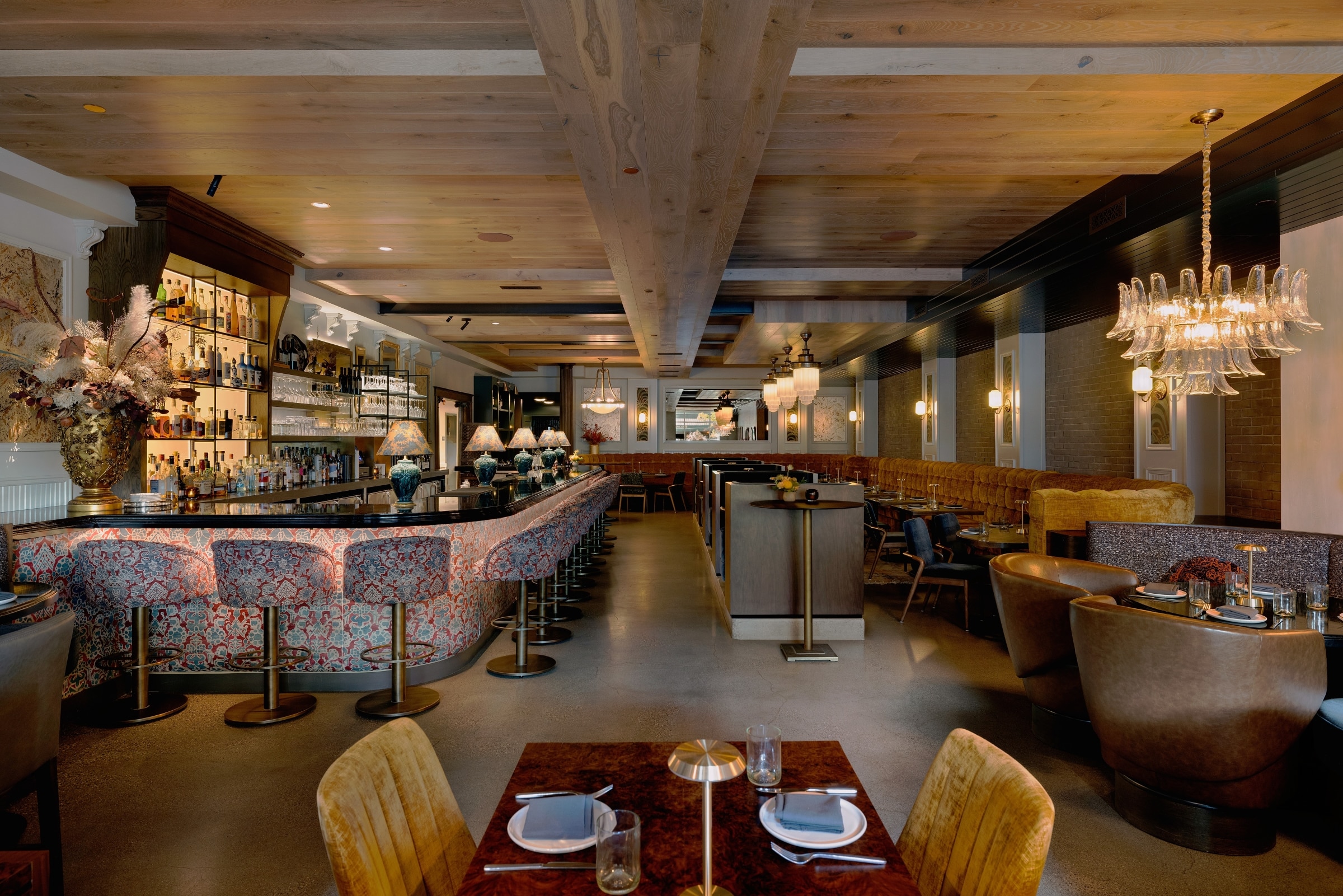 wide angle interior view - Eloise