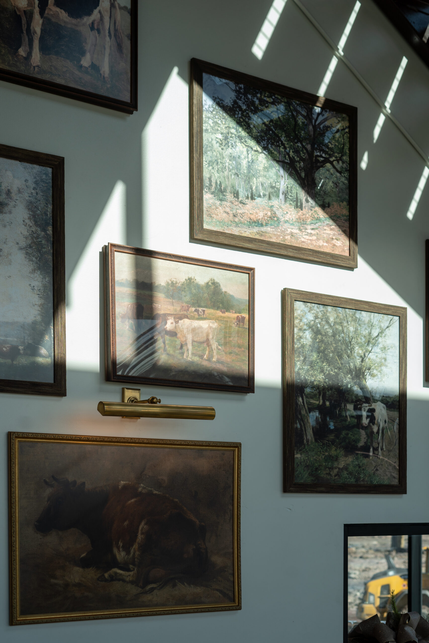 gallery wall art at ironwood steakhouse