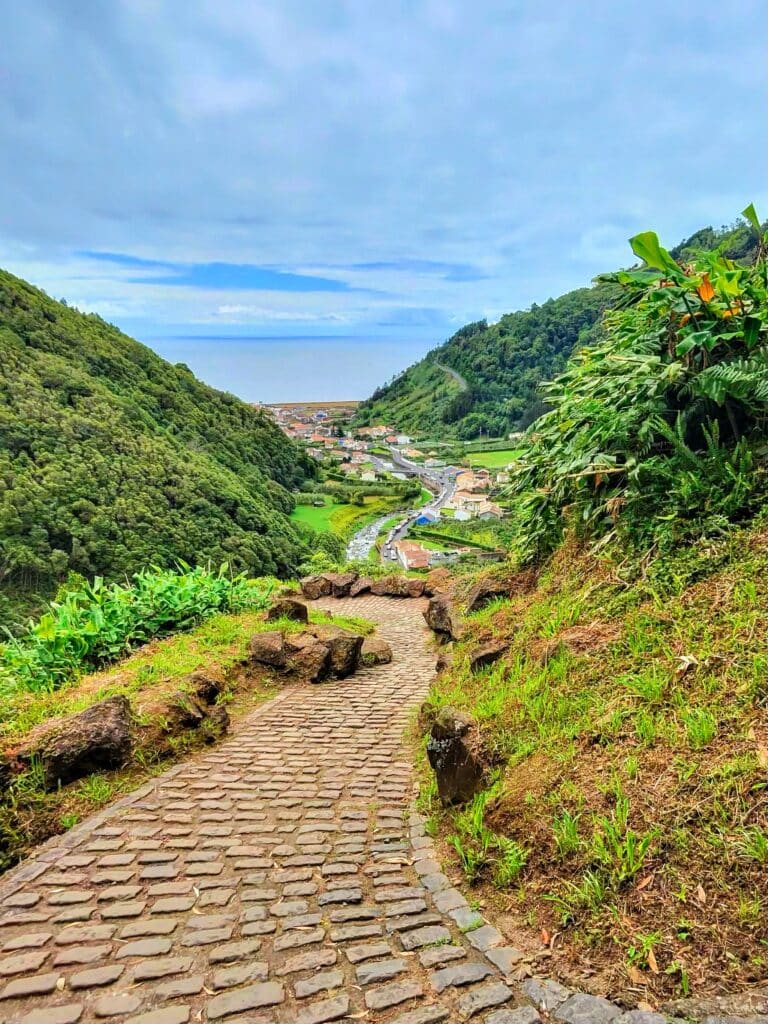 Faial da Terra Hike